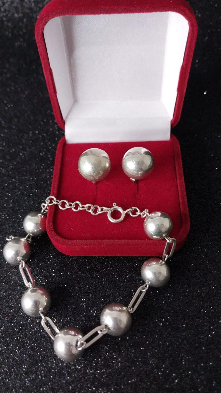 CONJUNTO PRATA BRINCOS BOLA E PULSEIRA BOLAS