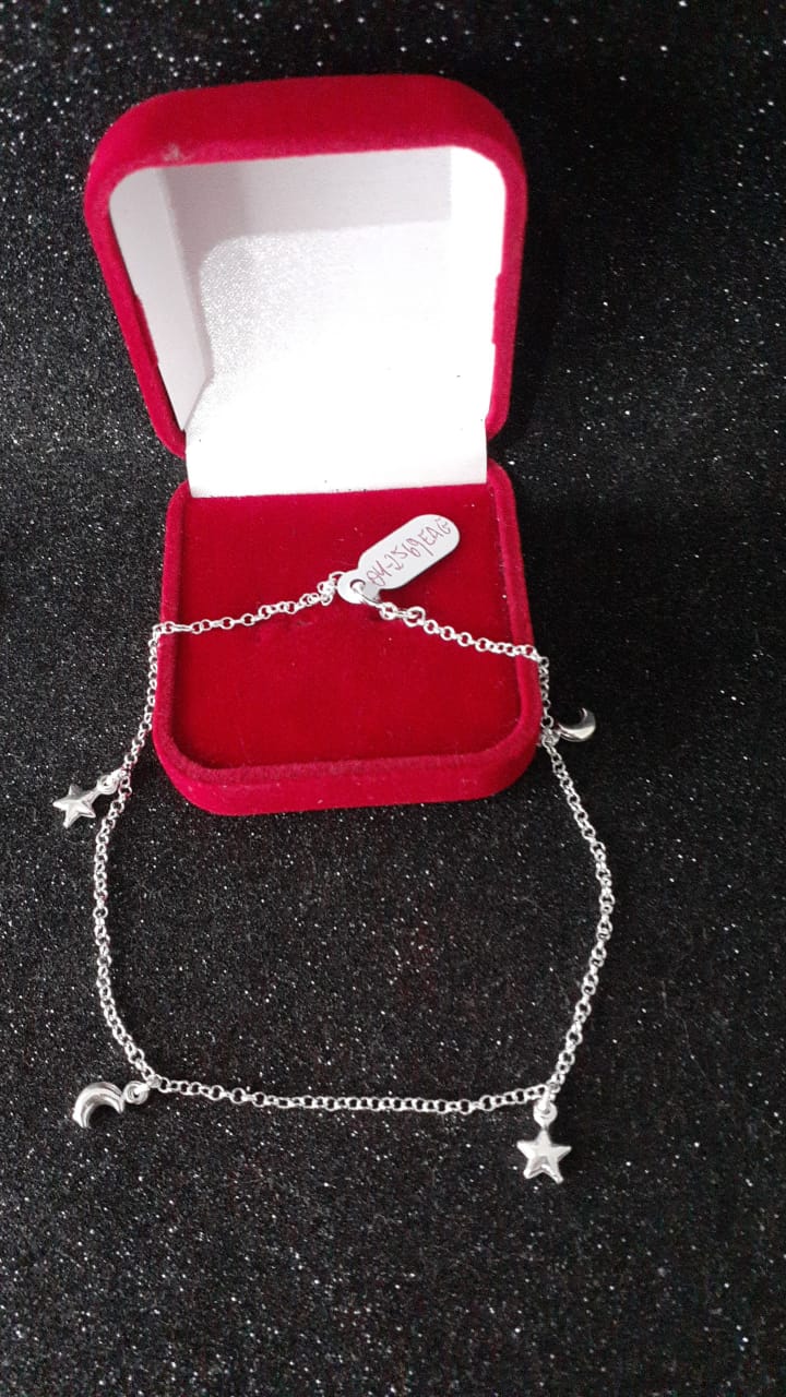PULSEIRA PRATA ESTRELAS E LUAS